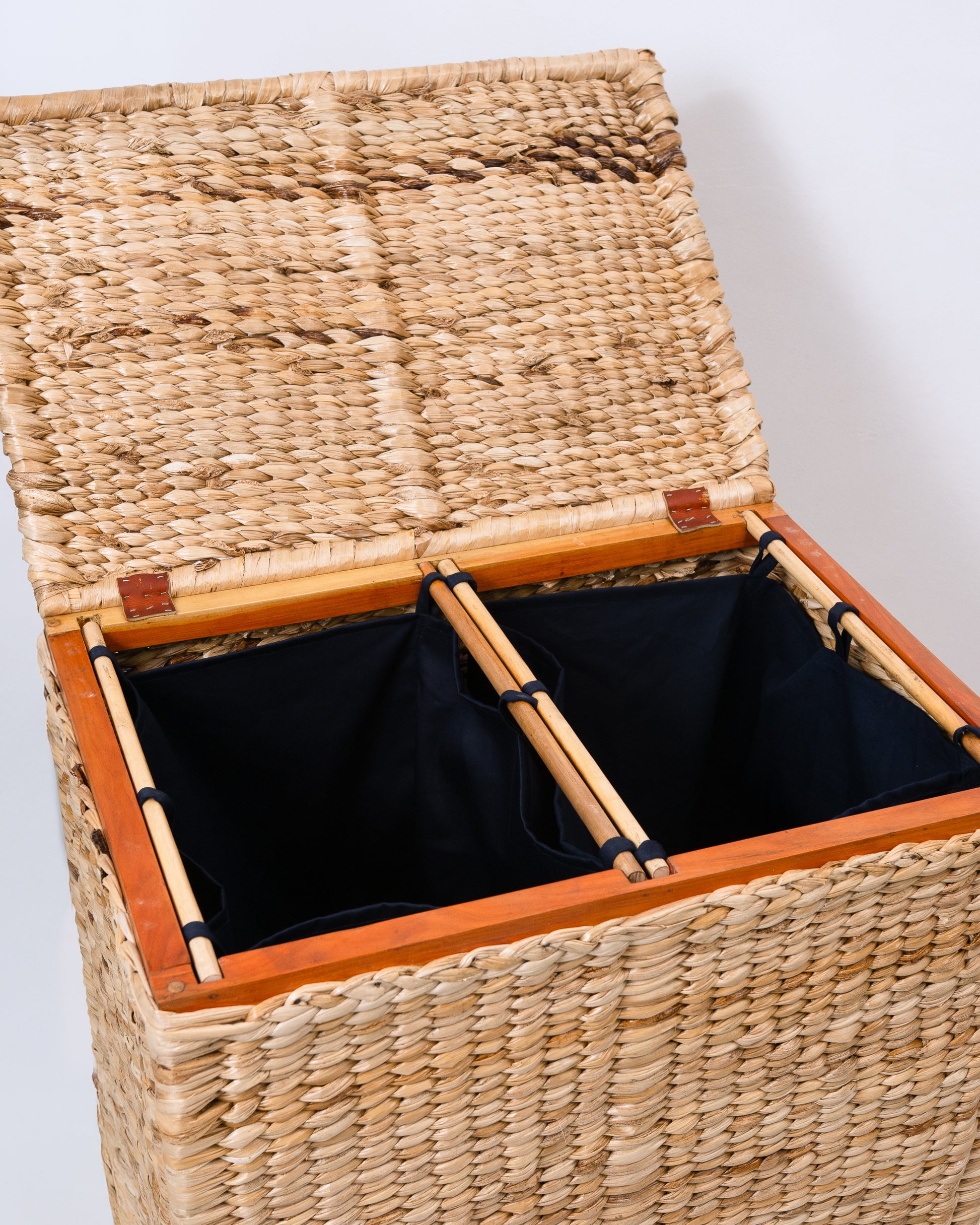 Wicker Laundry Hamper Large Rattan Basket with Lid