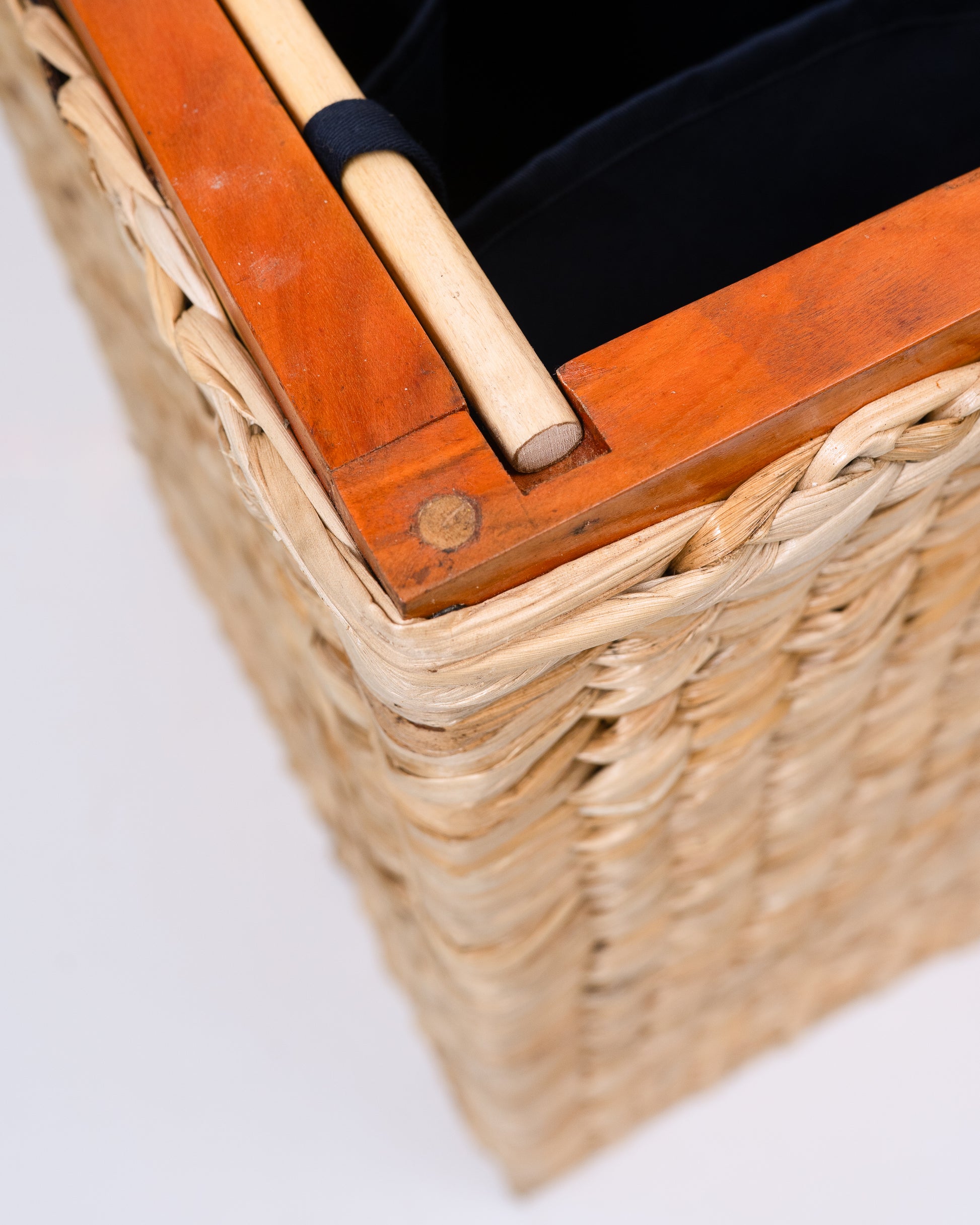 Wicker Laundry Hamper Large Rattan Basket with Lid