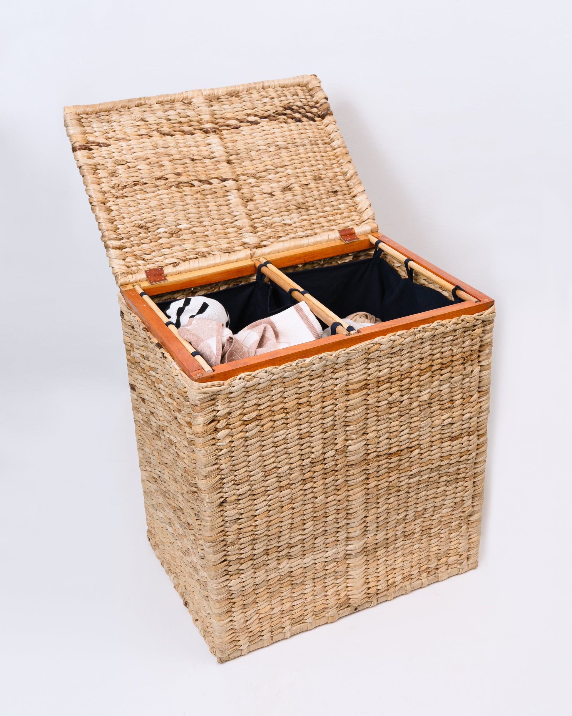 Wicker Laundry Hamper Large Rattan Basket with Lid