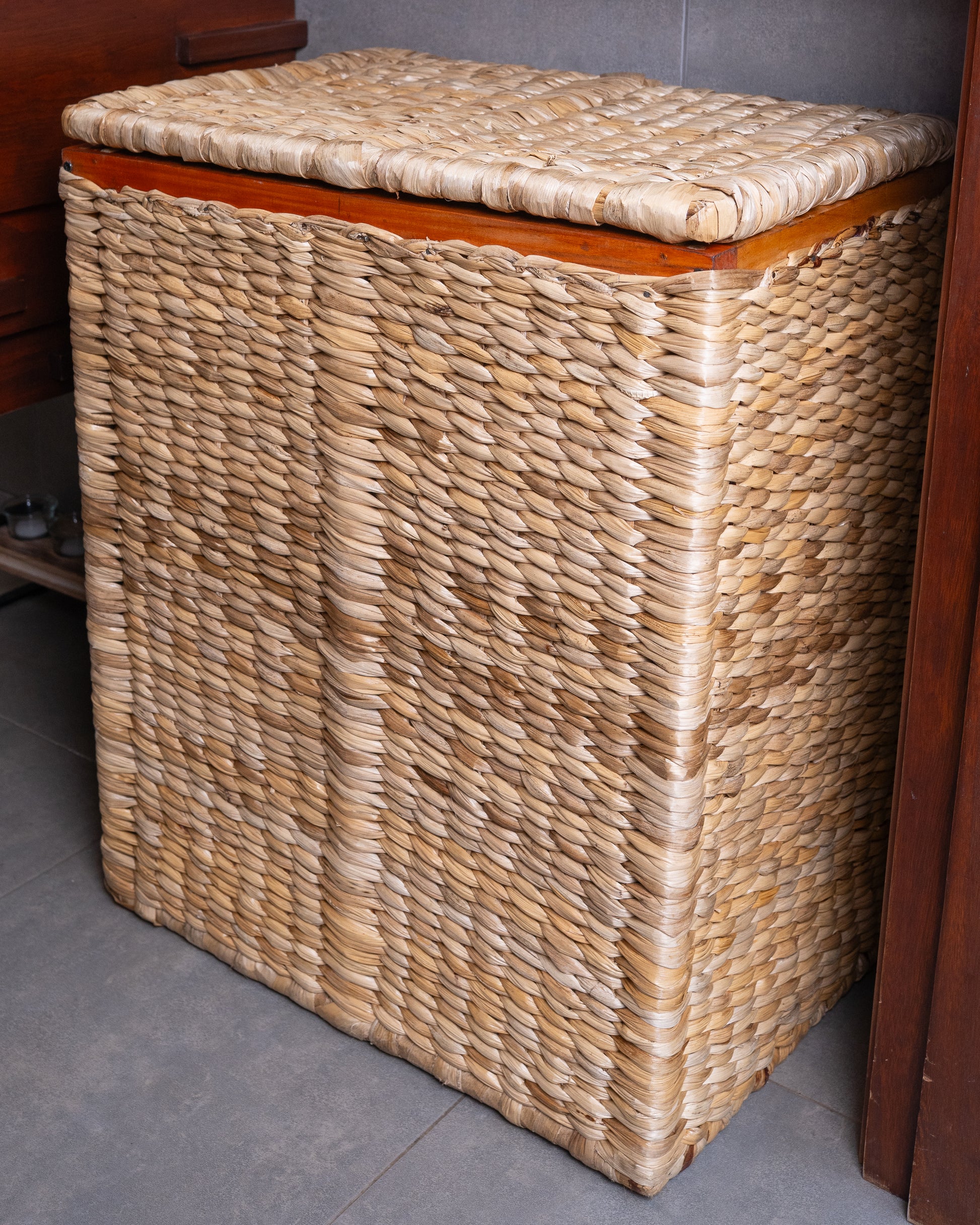 Wicker Laundry Hamper Large Rattan Basket with Lid