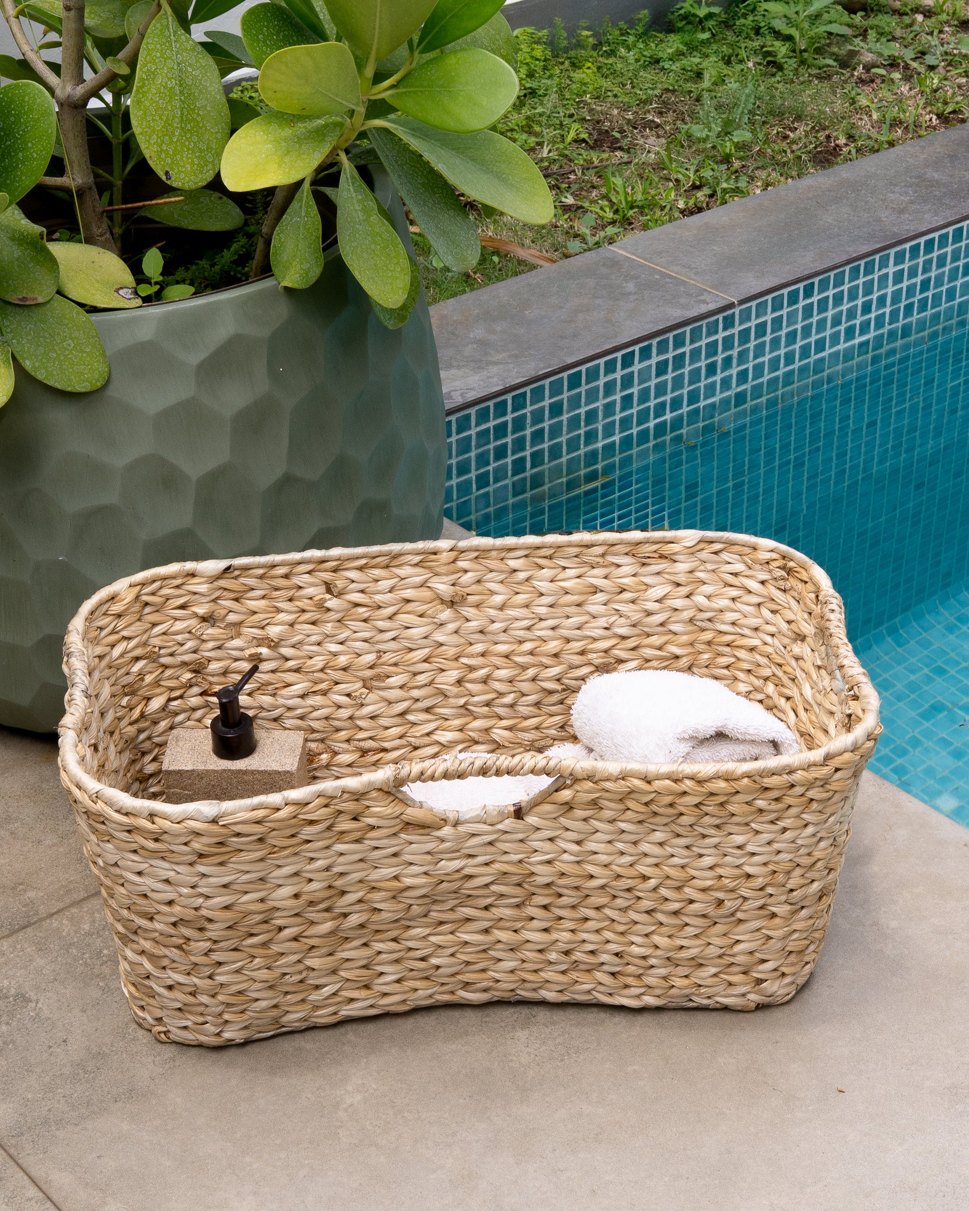 Wicker Laundry Rattan Basket with Easy Carry 3 handles and Removable Liner Laundry bag