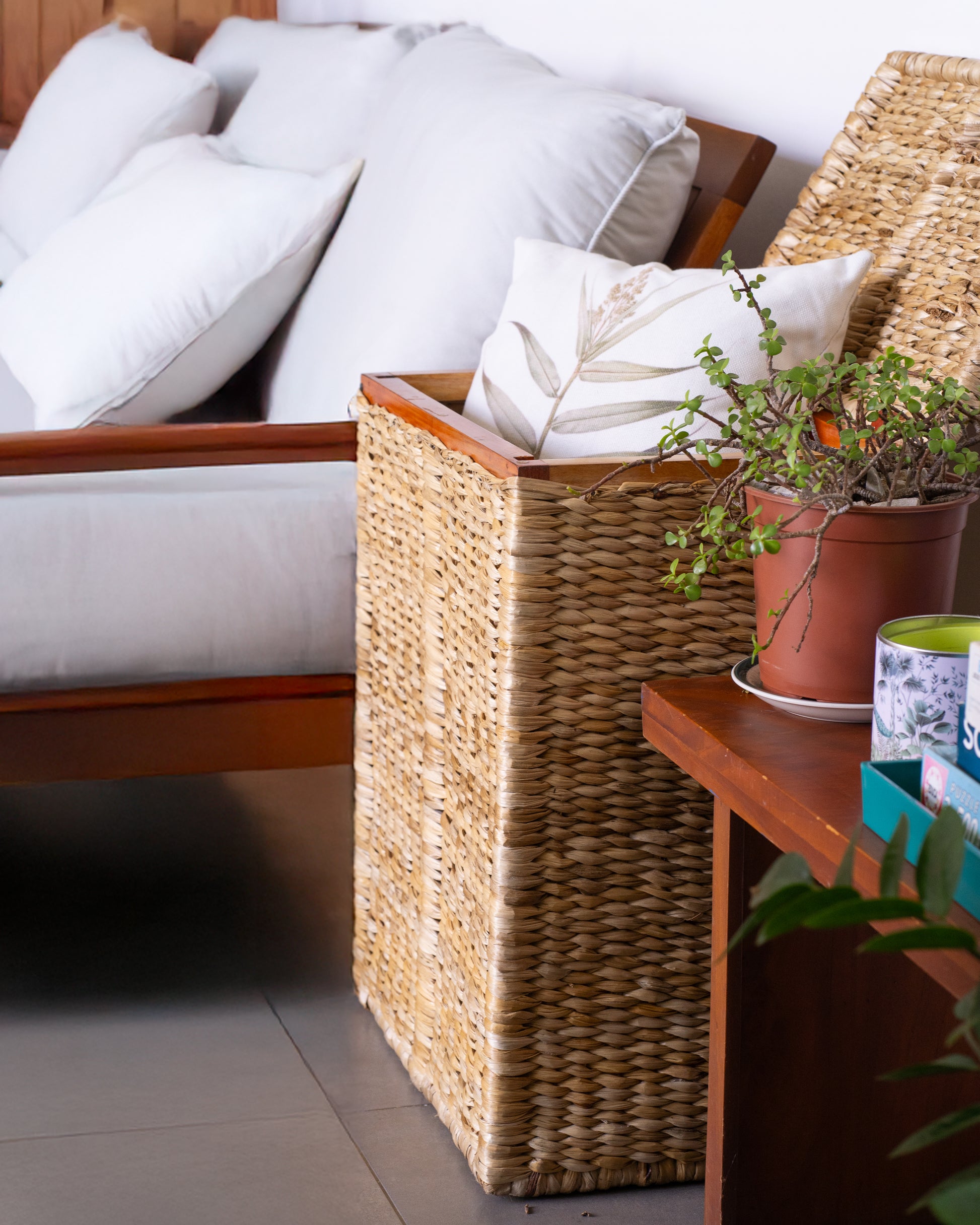 Wicker Laundry Hamper Large Rattan Basket with Lid