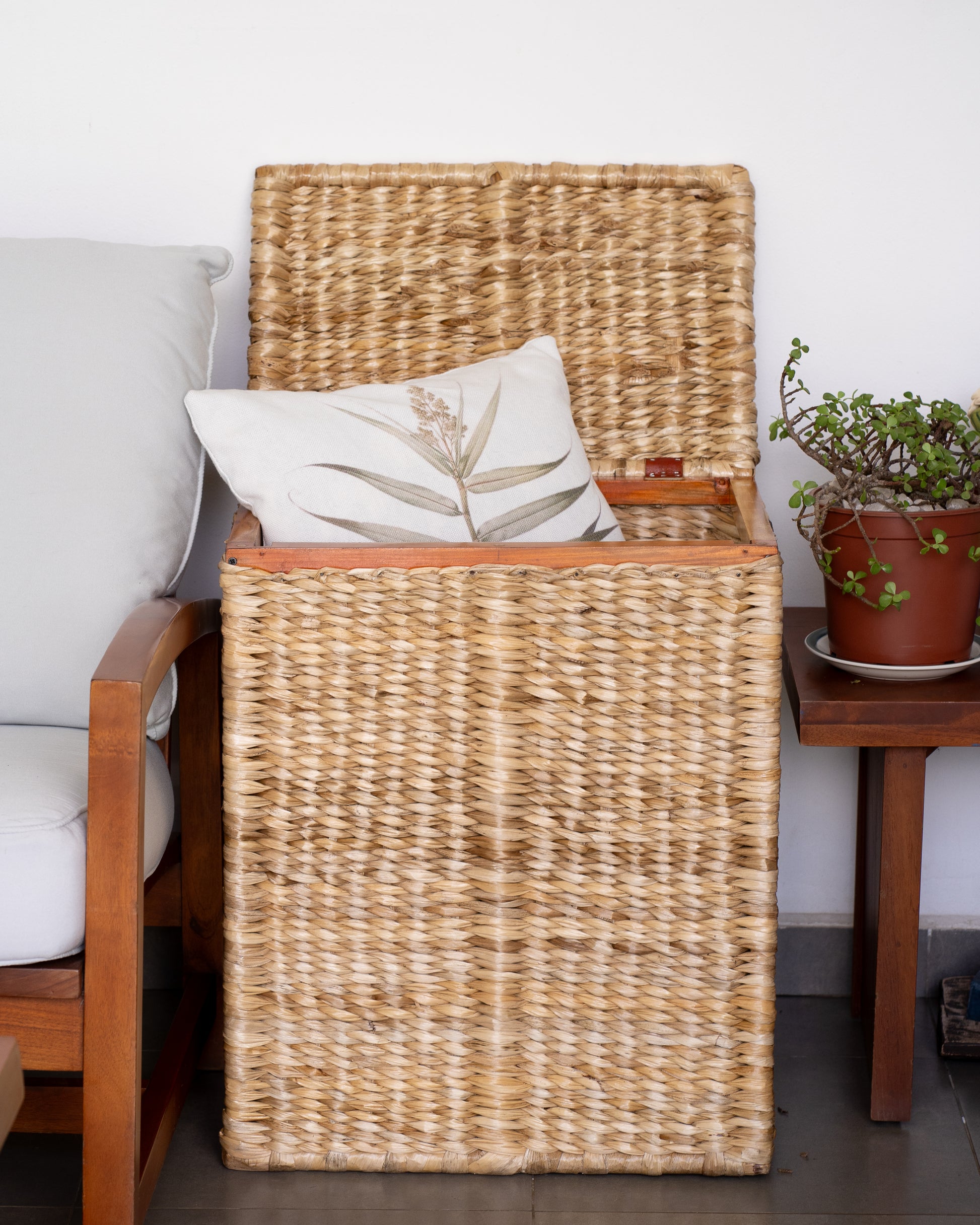 Wicker Laundry Hamper Large Rattan Basket with Lid