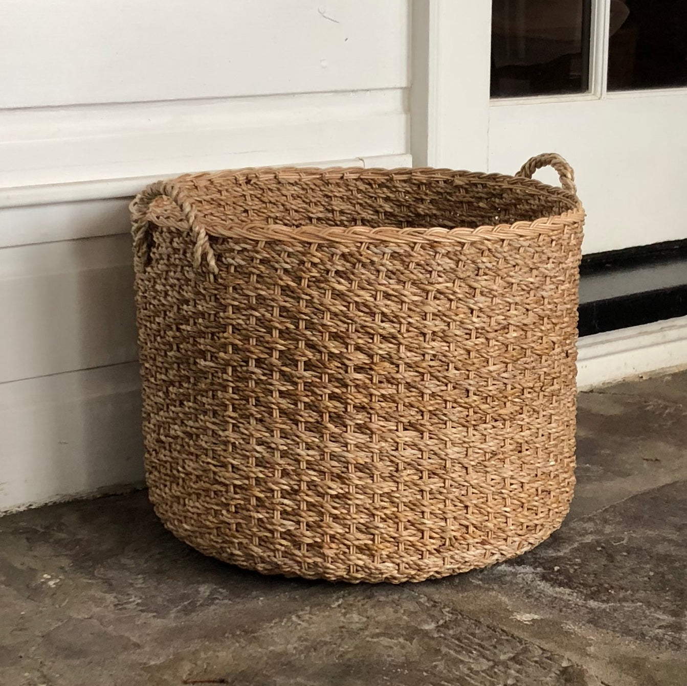 Round Wicker Storage Rattan Basket For Blankets, Toys, Towels, Laundry with Handles