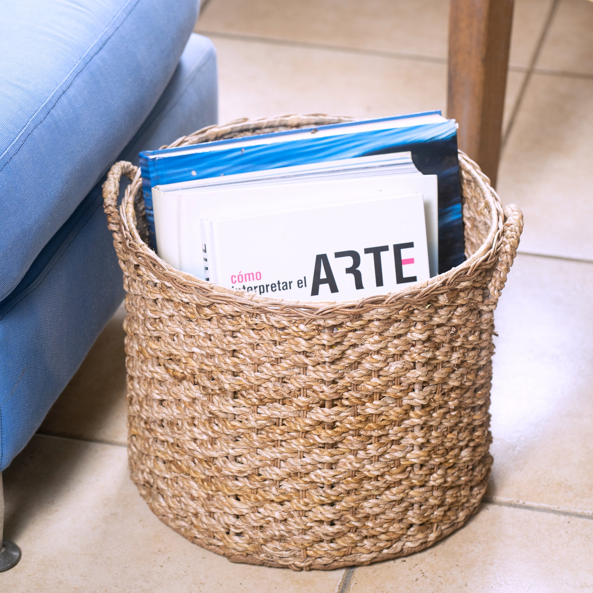 Round Wicker Storage Rattan Basket For Blankets, Toys, Towels, Laundry with Handles